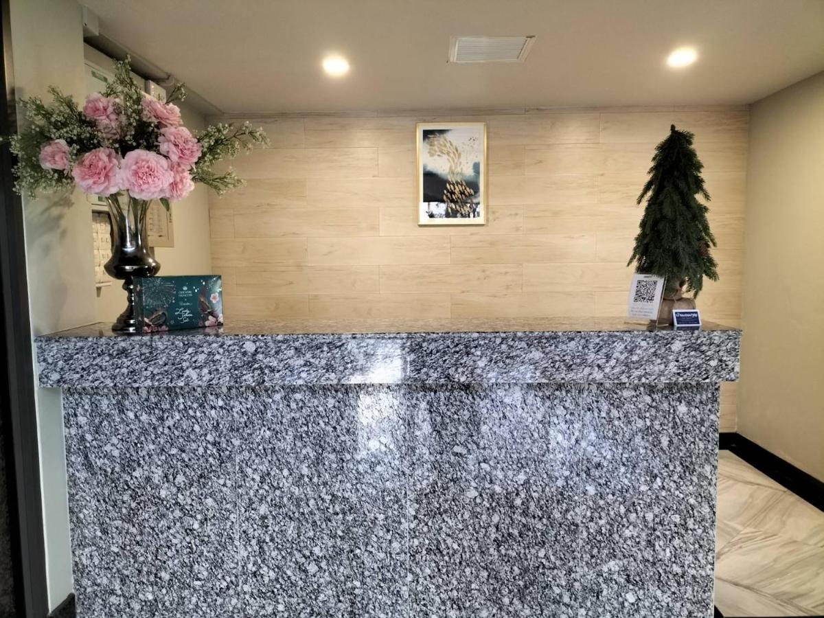 Baan Thanakul Residences Самут Пракан Екстериор снимка