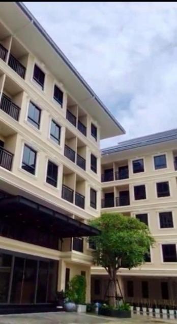 Baan Thanakul Residences Самут Пракан Екстериор снимка