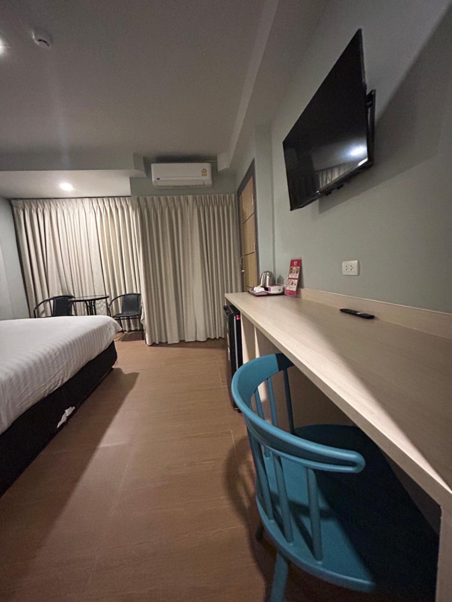 Baan Thanakul Residences Самут Пракан Екстериор снимка
