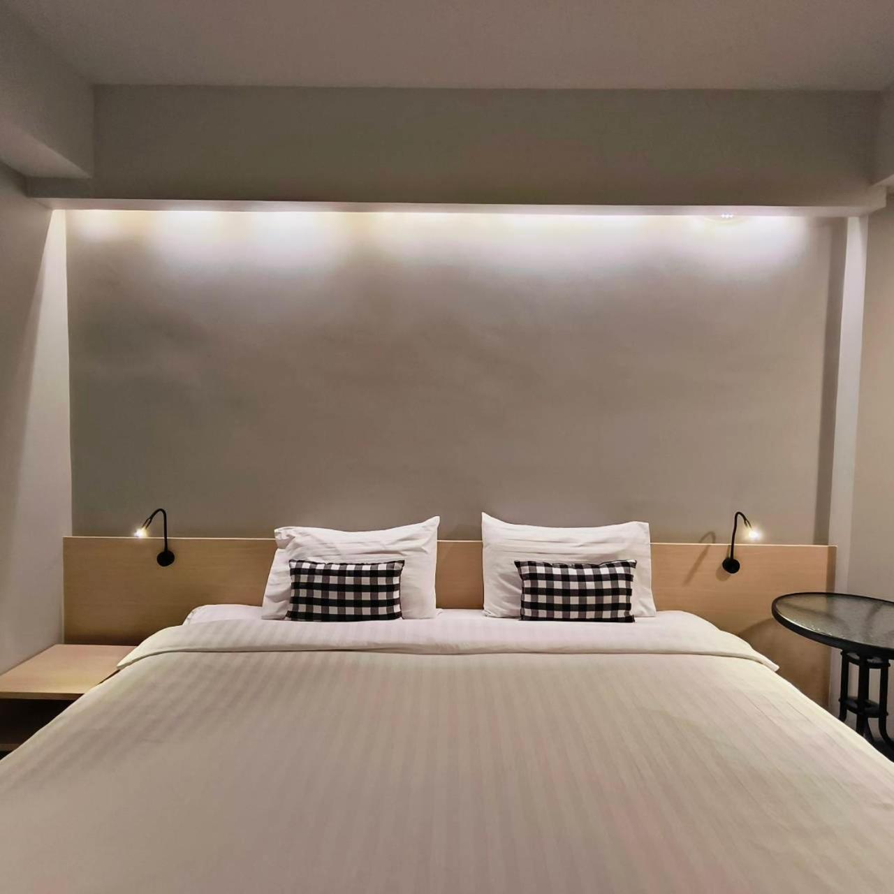 Baan Thanakul Residences Самут Пракан Екстериор снимка